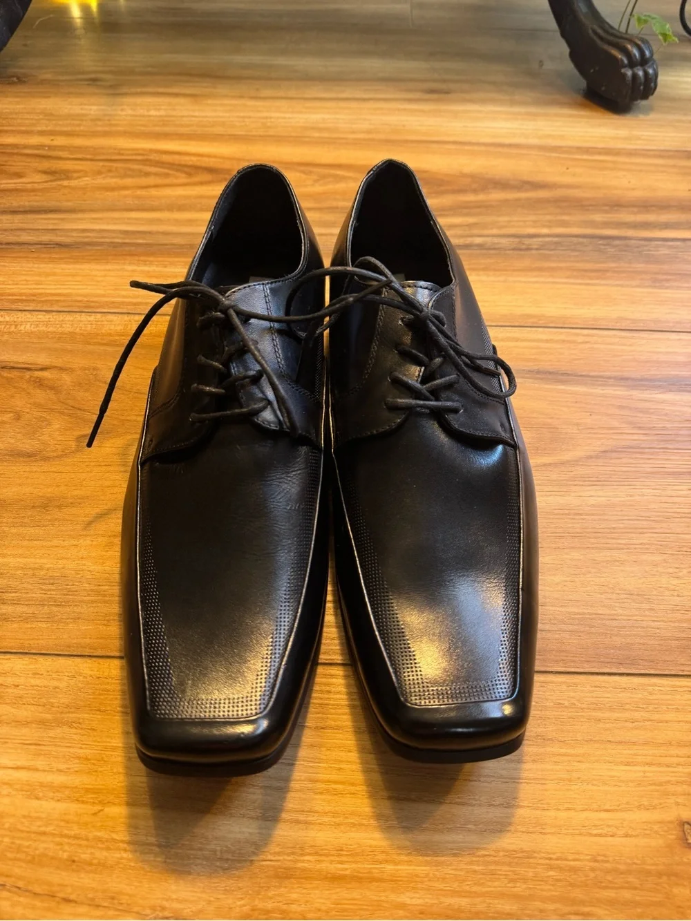 Steve Madden Black Leather Square-Toe Derby Shoes